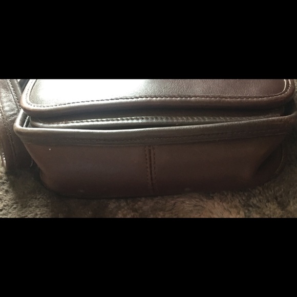 Gifted/Coach crossbody - Picture 3 of 8